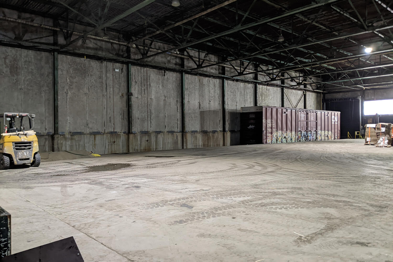 Available warehouse space